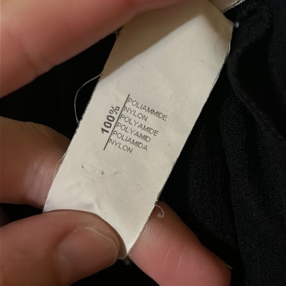 La Perla sheer black shawl wrap scarf one size *tiny flaw* - Picture 5 of 6